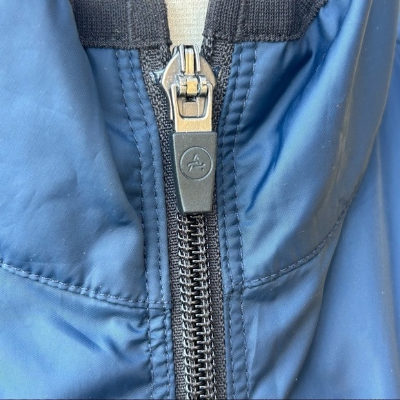 Aether Apparel | Lightweight Windbreaker | Blue | Size 1 / XS - Picture 6 of 10